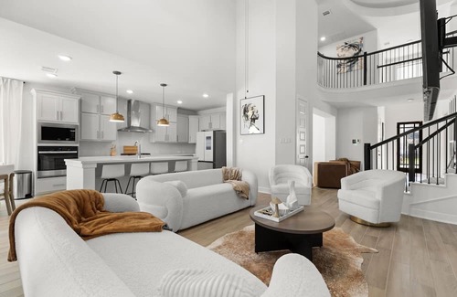 Katy Maison | Luxurious High Class 4Br Theatre Home