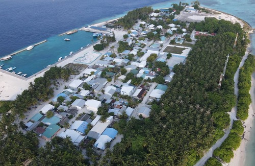 Dhonfanu Maison | 4-bedroom house in charming Baa Atoll with AC, WiFi