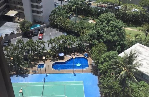 Waikiki Appartement | Romantic View walk to beach*shopping* Friday fun
