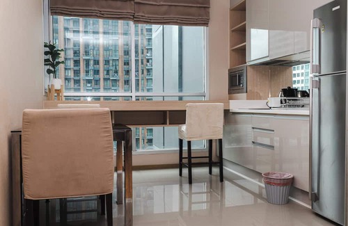 Makkasan Appartement | 1BR Luxury Condo Central Asoke Sky Pool & Gym