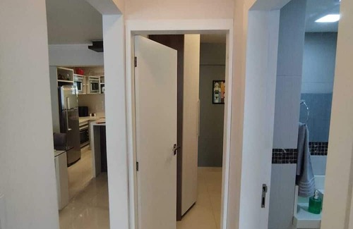 Pioneiros Appartement | Cozy Apartment 300m from the Beach in Balneário Camboriú San Isidro Building!