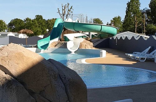 Angles Maison | Camping - Piscine - ccb0cfe