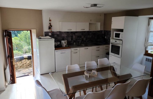 Gatuzieres Appartement | LA JONTE DU FOUR (5 pers.)