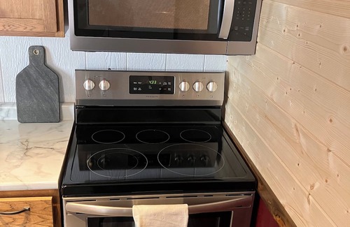Palestine Appartement | Cozy 1-bedroom apartment in peaceful Palestine with WiFi, AC