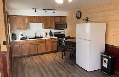 Palestine Appartement | Cozy 1-bedroom apartment in peaceful Palestine with WiFi, AC