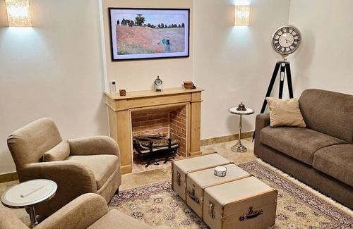 Allainville Cottage | Maisonnette dans corps de ferme avec jacuzzi privatif