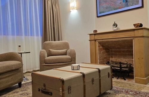 Allainville Cottage | Maisonnette dans corps de ferme avec jacuzzi privatif