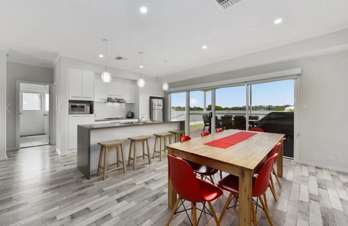 Lacepede Maison | Sunnysands Beach House - 4 bedrooms to relax, connect, and breathe