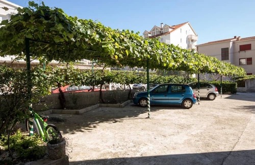 Central Dalmatia Appartement | Apartman Villa Josipa - Duće: 50 M od Plaze
