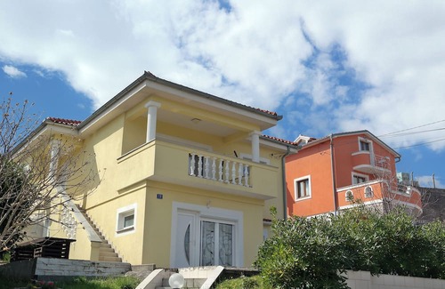 Buzdohanj Appartement | Comfortable apartment for rent, perfect for up to 4 guests