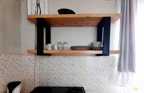 Sagana Maison | 1 bedroom glamorous, cozy stay in Sagana Town,fast Wi-Fi & Secure parking.