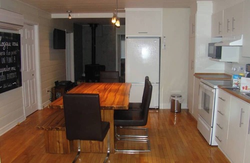 Saint-Jean-de-l'lle-d'Orleans Maison | Charming quiet house in Saint-Jean Ile Orléans