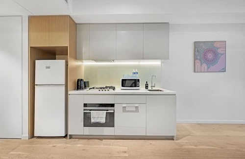 Crows Nest Appartement | Stylish St Leonards Retreat - Central & Convenient