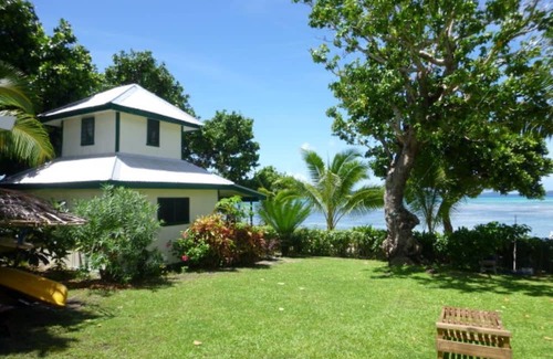 Matamaka Appartement | Charming 2-bedroom studio in Talihau with private beach