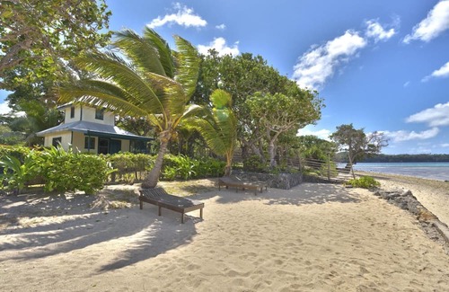 Matamaka Appartement | Charming 2-bedroom studio in Talihau with private beach