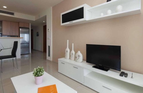 Santa Margarida Appartement | Beachfront apartment in Roses with views