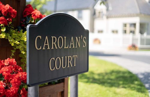 Ballyfarnon Maison | Kilronan Castle 4 Bedroom House on the Castle Grounds