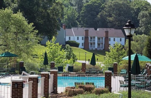 Williamsburg Appartement | 2 bdrm suite, Patriots Place, VA