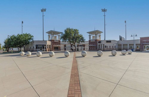 Surprise Farms Maison | Surprise Farms Paradise