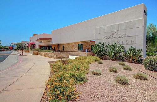 Surprise Farms Maison | Surprise Farms Paradise