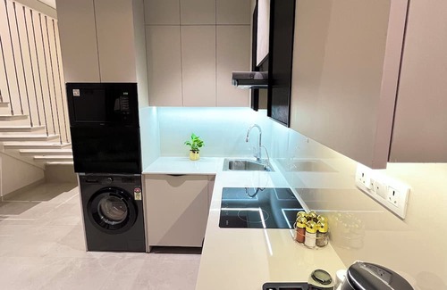 Gurugram Appartement | Luxe Duplex Studio apartment in Gurugram