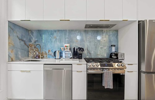 Bedford-Stuyvesant Appartement | Decatur Place by Rove Travel | 1BR Chic Apartment