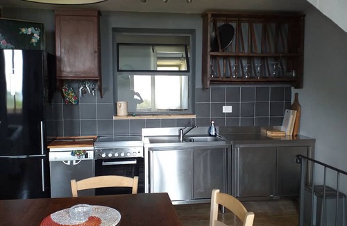 Magliano in Toscana Appartement | Farmhouse in the countryside with magnificent sea view, ideal for families with 4 paws