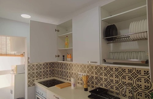 Diputacion de Cartagena Casco Appartement | The Pretty and Reformed Home