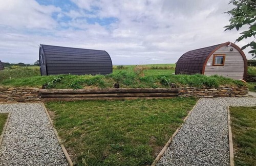Port Isaac Cabine | Stunning Glamping4- Seaview-Dog Friendly-All year