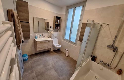 Le Pouget Autre | House with swimming pool vacation rental at ferme pédagogique du dolmen