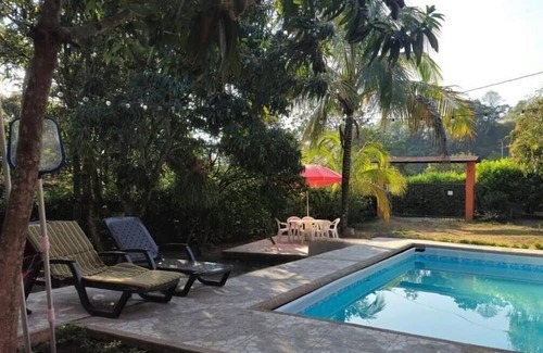 Villeta Cabine | La Ponderosa, a cabin in Villeta, Colombia. a private pool for corporate retreat