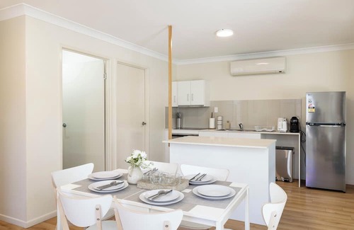 Acacia Ridge Appartement | 3 Bdr Apt! Aircon! Undercover Parking! 12AS3