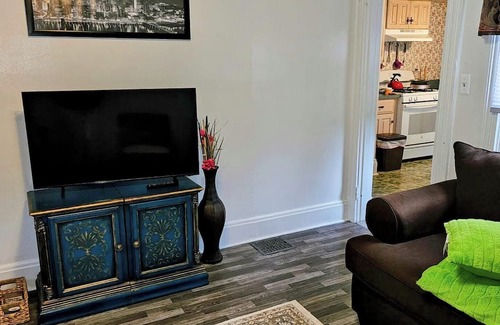 Greensburg Appartement | Your Cozy Home in Greensburg, Laurel Highlands, near Seton Hill, Excela Health