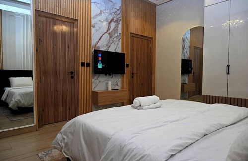 Oshodi-Isolo Appartement | Techsphere Apartment with 2 bedrooms: 10 minutes from the Airport