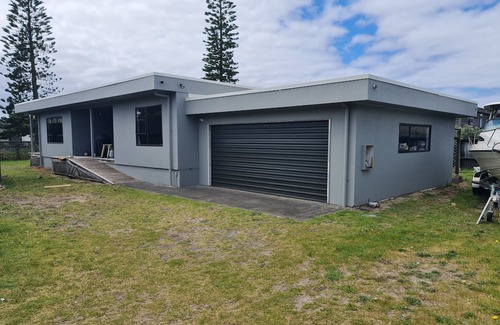 Omaha Maison | Practically beachfront at Omaha
