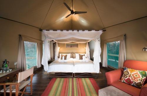 Okaukuejo Cabine | Ongava Tented Camp