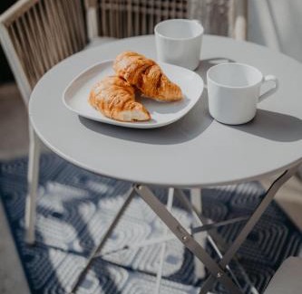 Dresden Appartement | Zentrumsnah, Balkon, 2 Smart TV, schnelles WiFi