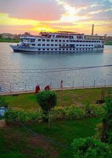 Cairo Location De Bateaux | نايل كروز نايل سمارت MS River