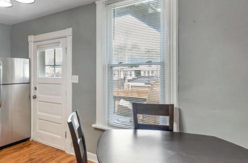 Southwest Garden Maison | Historic First Floor Tower Grove Unit with 4 queen beds STL 1W