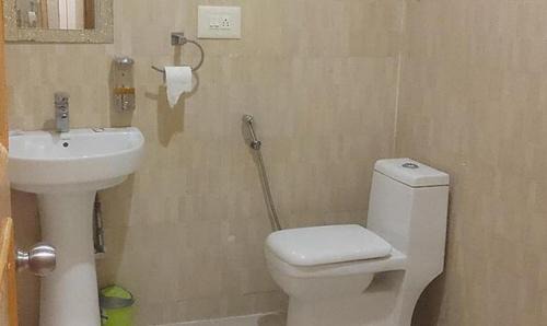 Nishat-Shalimar Hôtel | FabHotel Prime Rozan Jaai