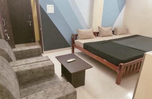 Viluppuram Hôtel | Sri sinthalamman residency