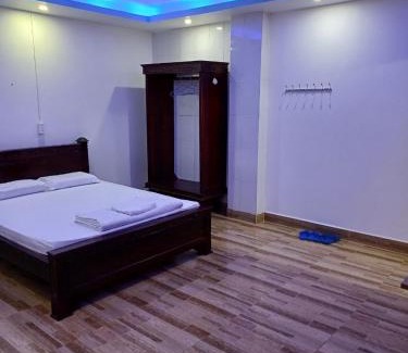District 10 Hôtel | Sunday Hotel