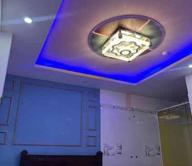 District 10 Hôtel | Sunday Hotel