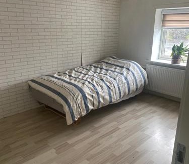 Sorvagur Appartement | Basement accomodation