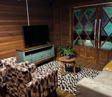 Jacinto Machado Cabine | Chapahalls