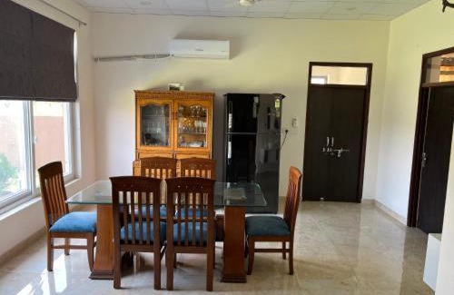Neem Ka Thana Appartement | S S villa