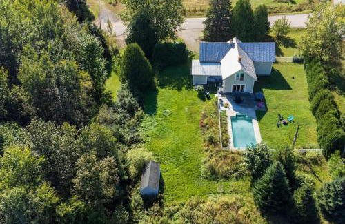 Sainte-Marcelline-de-Kildare Chalet De Ski | Piscine Lac des Français Chalet Menoua