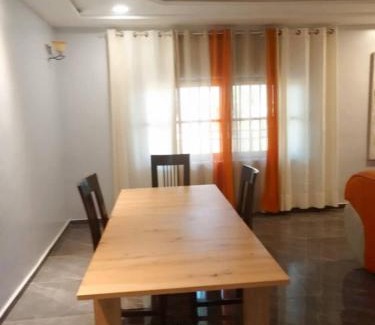 Abomey-Calavi Appartement | APPARTEMENT 1-A ZOPAH 2min EREVAN CALAVI