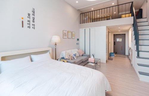 Yeosu Lit Et Petit-Déjeuner | Ocean Castle Suite