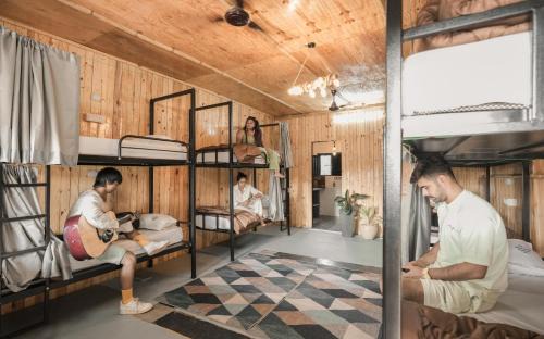Chikkaballapur Maison | Moonstone Hammock Chikkaballapur